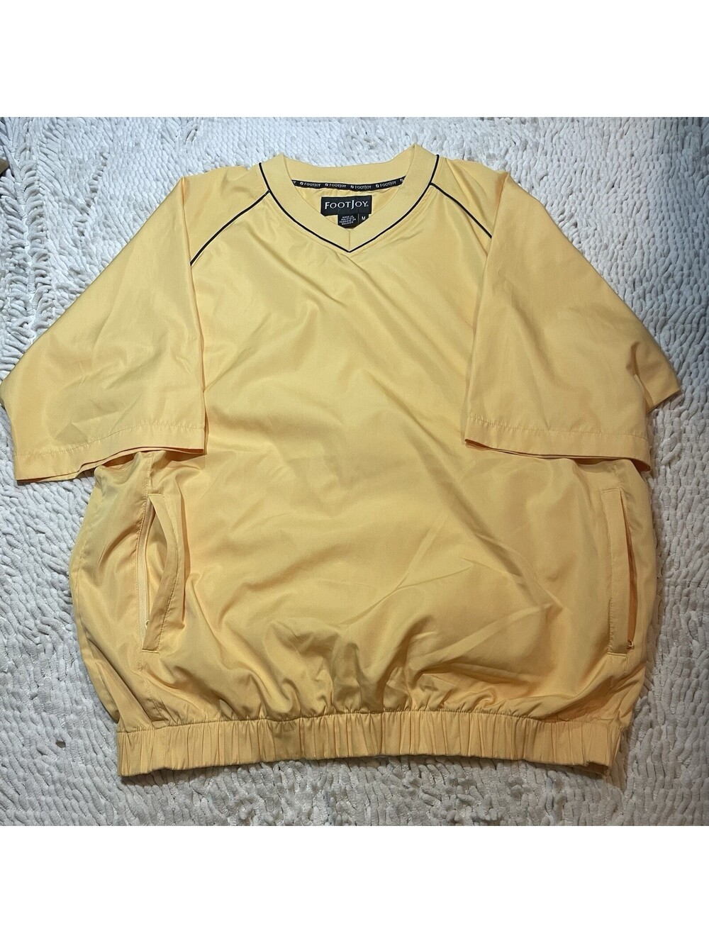 FootJoy Golf Windshirt Mens M Yellow Short Sleeve V-Neck Pullover Zip Pockets
